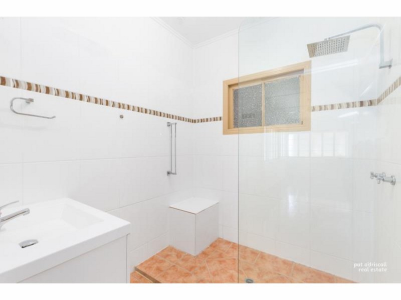 5 Spencer Street, The Range QLD 4700