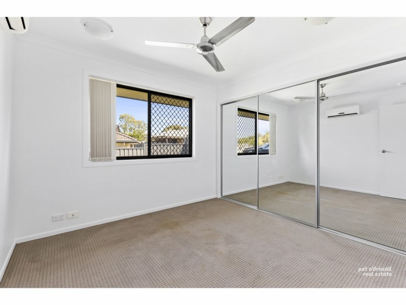 2/249 Mason Street, Koongal QLD 4701