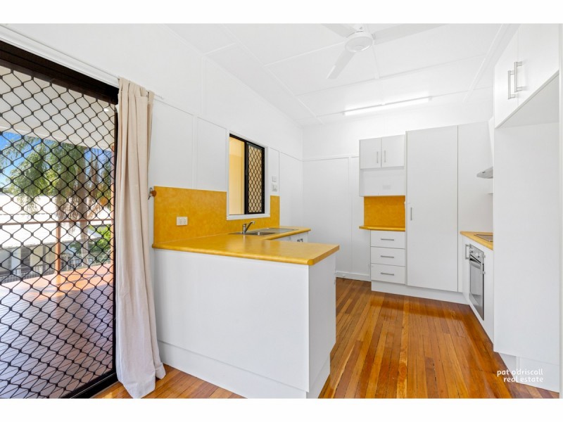 9 Normanby Terrace, The Range QLD 4700