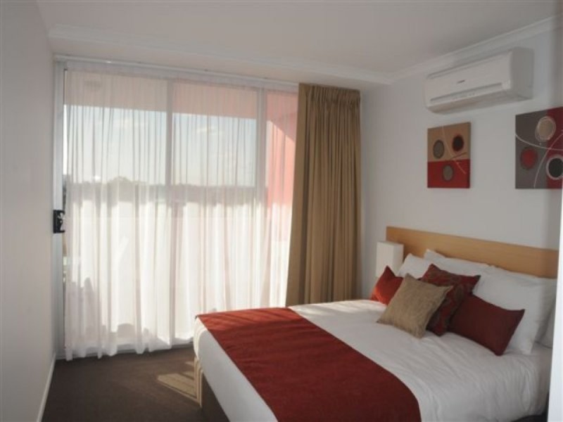 602/102-108 Victoria Parade, Rockhampton QLD 4700