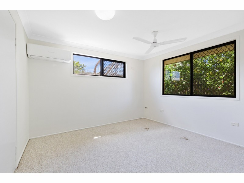 10 Hinton Street, Koongal QLD 4701