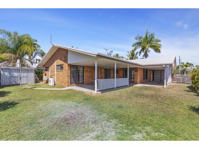 10 Hinton Street, Koongal QLD 4701