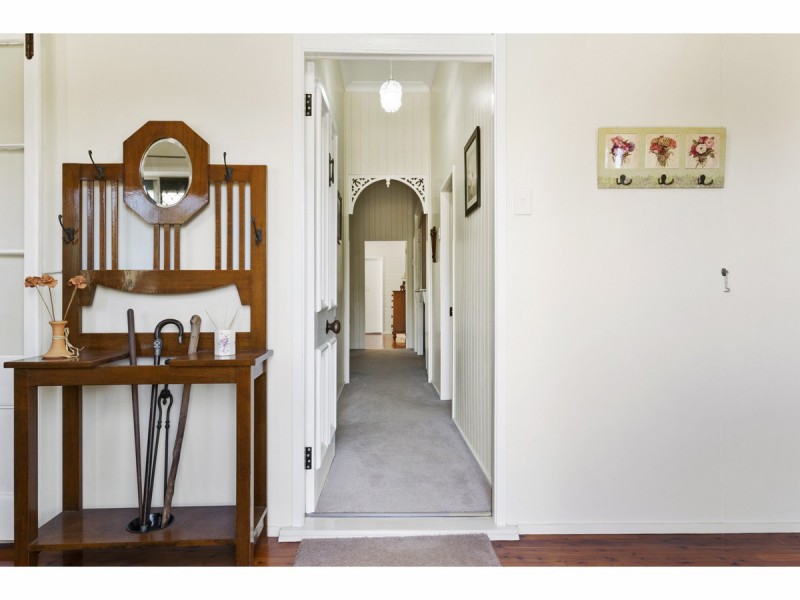 391 Lakes Creek Road, Koongal QLD 4701