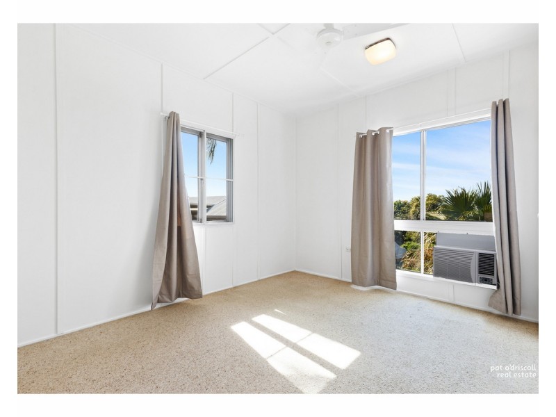 1 Strow Street, Barlows Hill QLD 4703