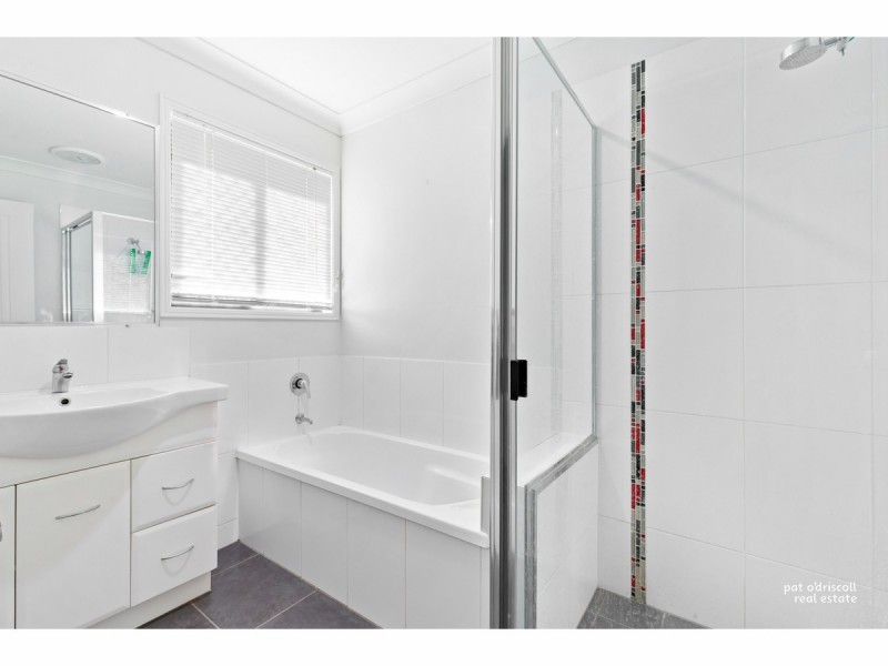 42 Leichhardt Drive, Gracemere QLD 4702