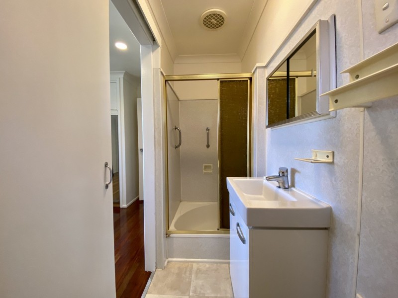 80 Albert Street, The Range QLD 4700