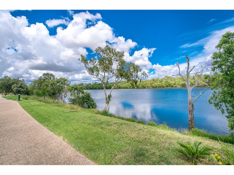 107 Larcombe Street, Kawana QLD 4701
