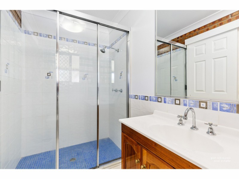 138 Julie Anne Drive, Glendale QLD 4711
