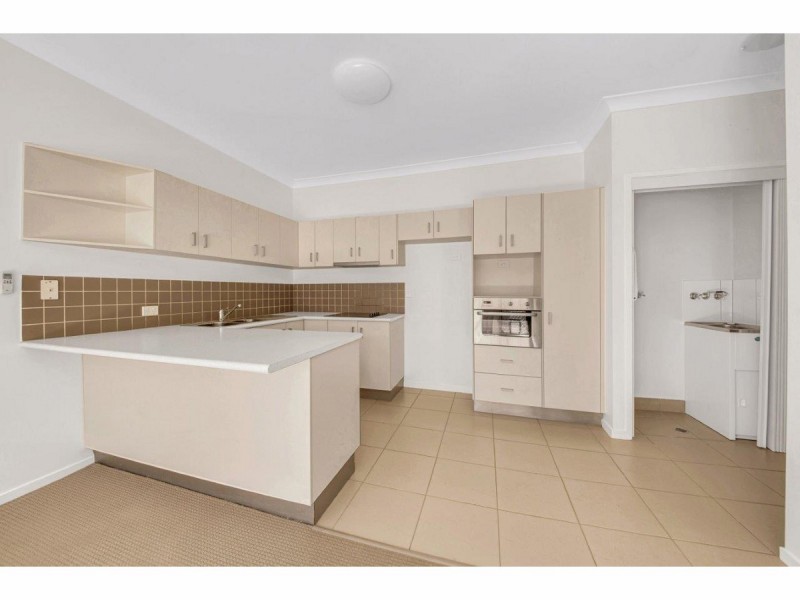 28 Marten Street, South Gladstone QLD 4680