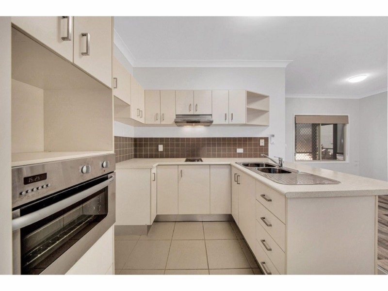 28 Marten Street, South Gladstone QLD 4680