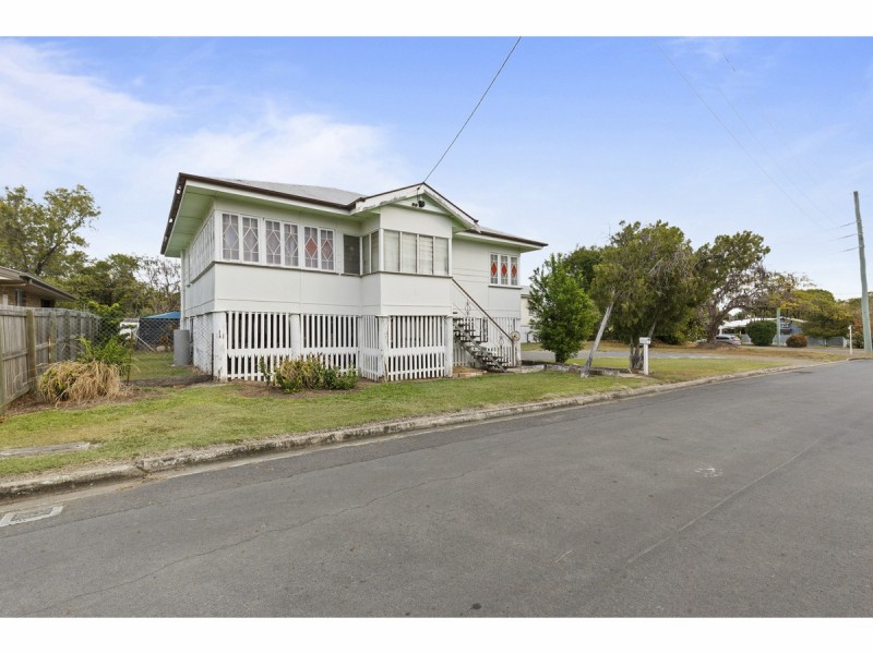19 Birch Street, Park Avenue QLD 4701