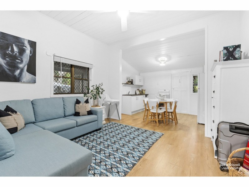 226 Denham Street, The Range QLD 4700