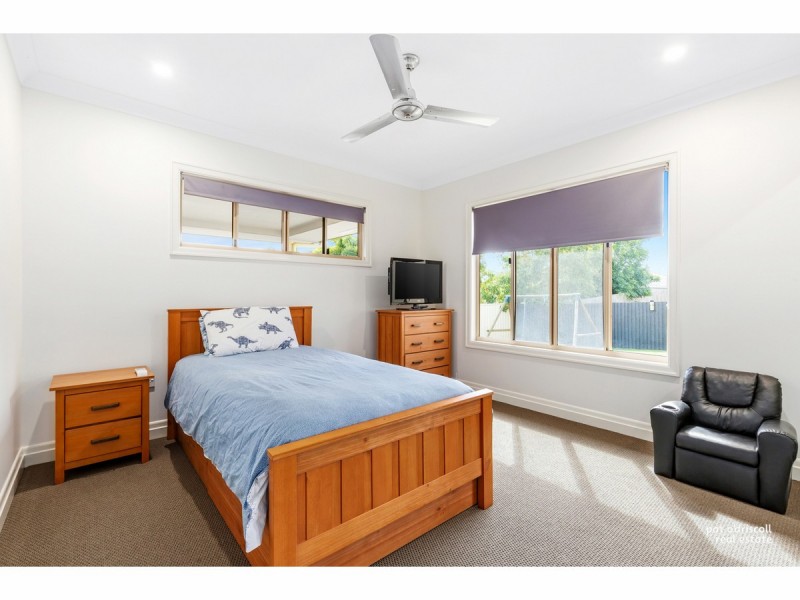 25 Mamalis Drive, Gracemere QLD 4702