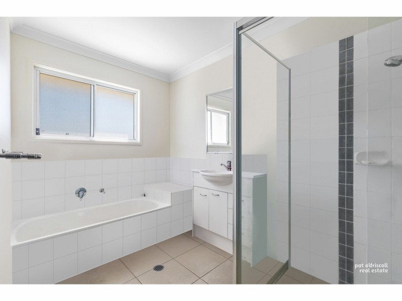 17 Koolamarra Drive, Gracemere QLD 4702