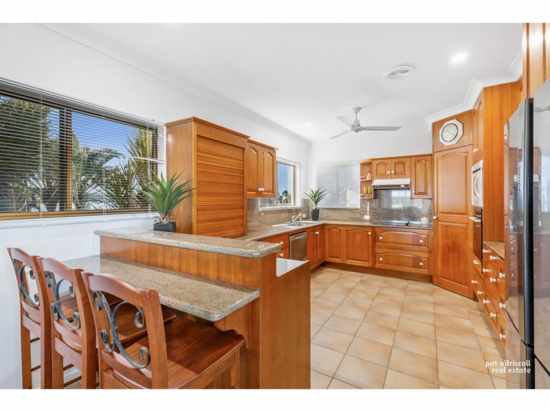4 Tanby Point Close, Emu Park QLD 4710