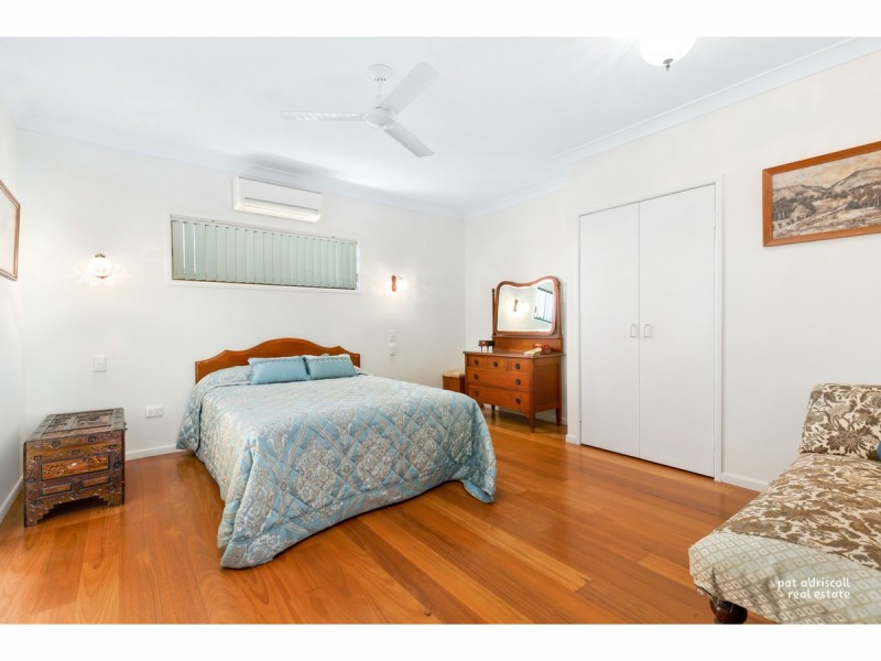 4 Tanby Point Close, Emu Park QLD 4710