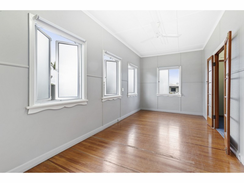 111 Edington Street, Berserker QLD 4701