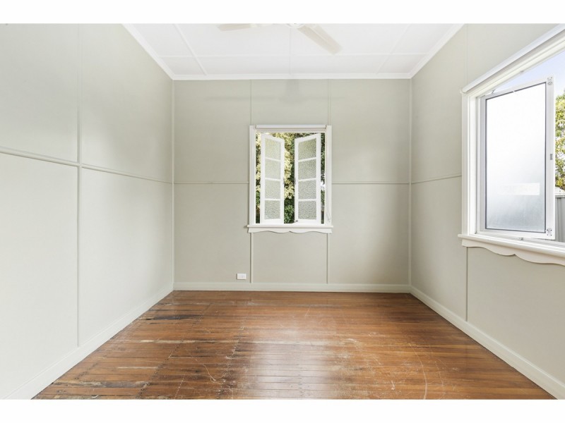 111 Edington Street, Berserker QLD 4701