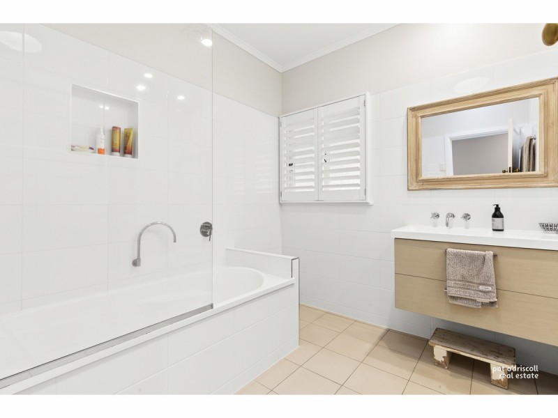 2 Headrick Street, Wandal QLD 4700