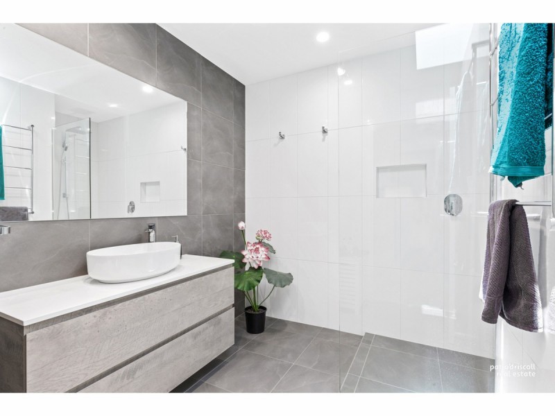 9 Pillich Street, Kawana QLD 4701