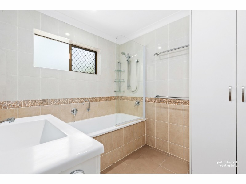 10 Burns Street, Frenchville QLD 4701