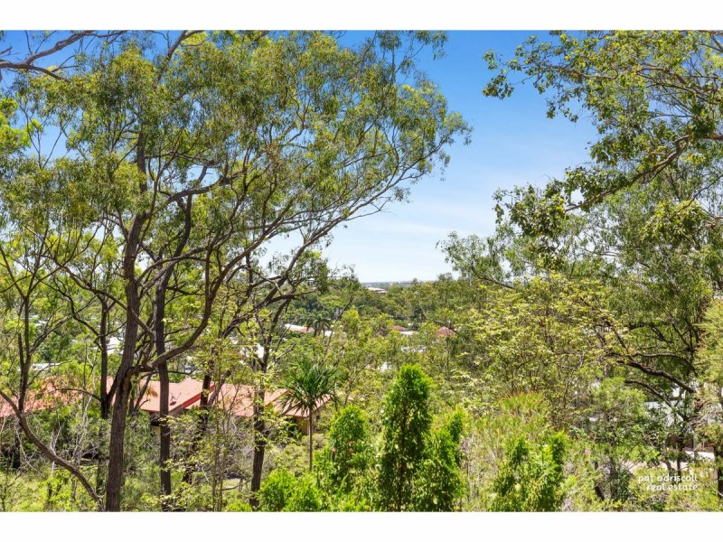 10 Burns Street, Frenchville QLD 4701