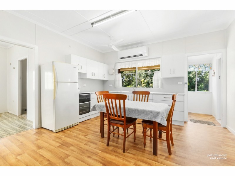 33 Luck Avenue, Wandal QLD 4700