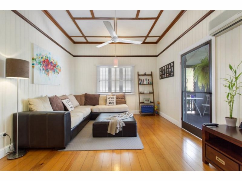 24 Flynn Street, Wandal QLD 4700