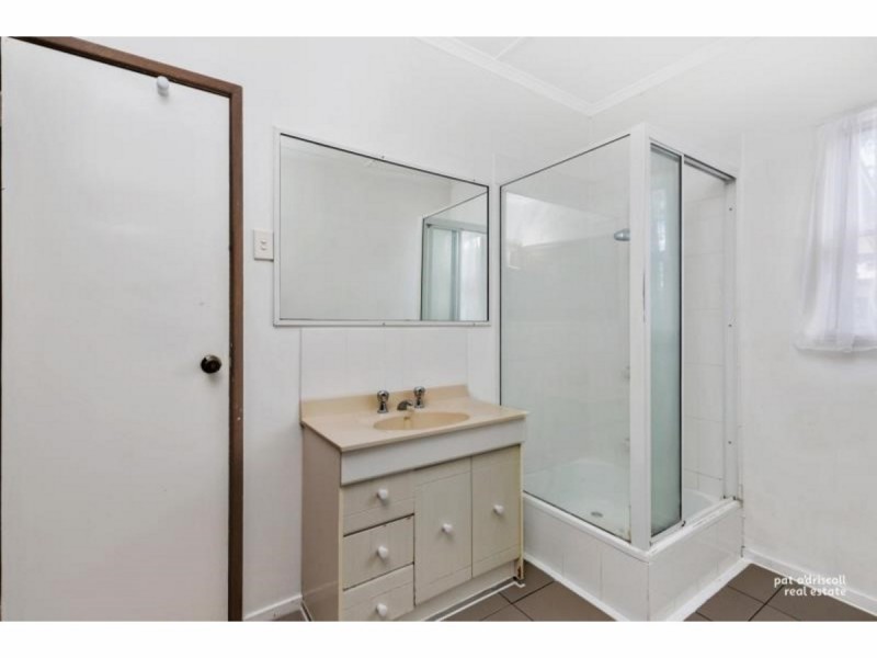 79 Brecknell Street, The Range QLD 4700