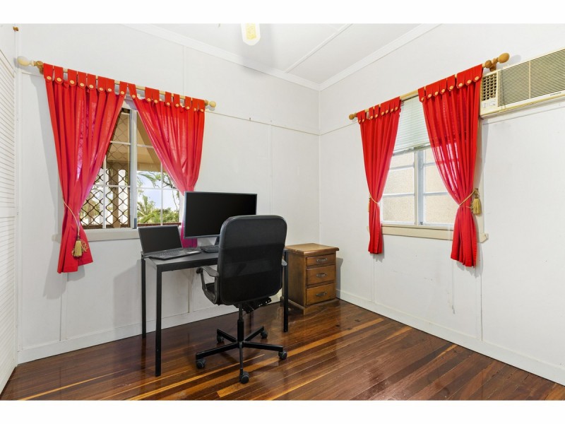 33 Heath Street, Wandal QLD 4700