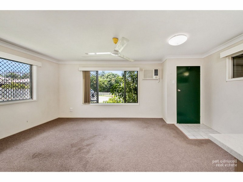 4/42 Davis Street, The Range QLD 4700