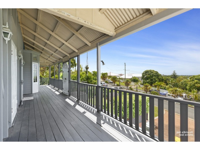 82 Cambridge Street, The Range QLD 4700