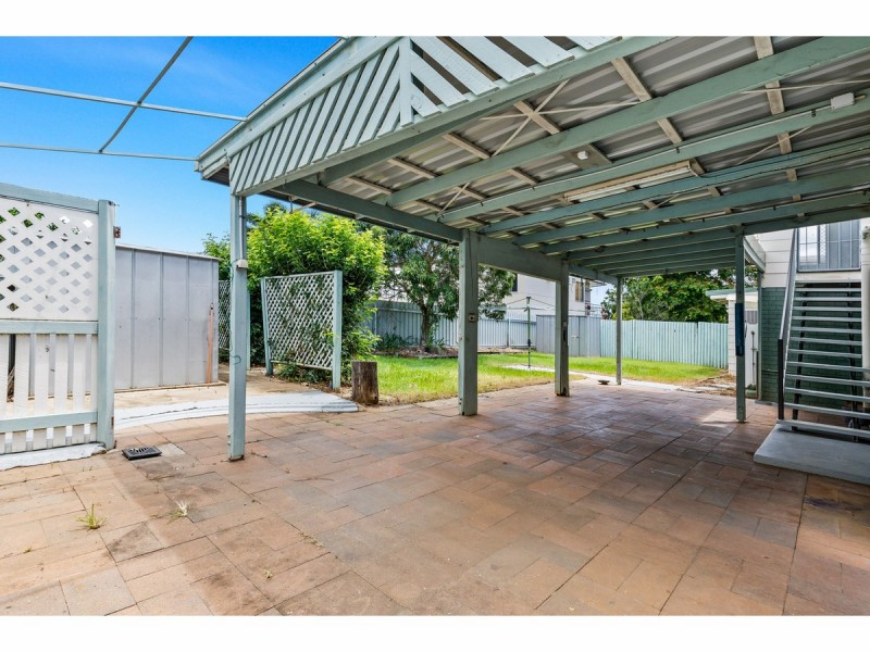 44 Medcraf Street, Park Avenue QLD 4701
