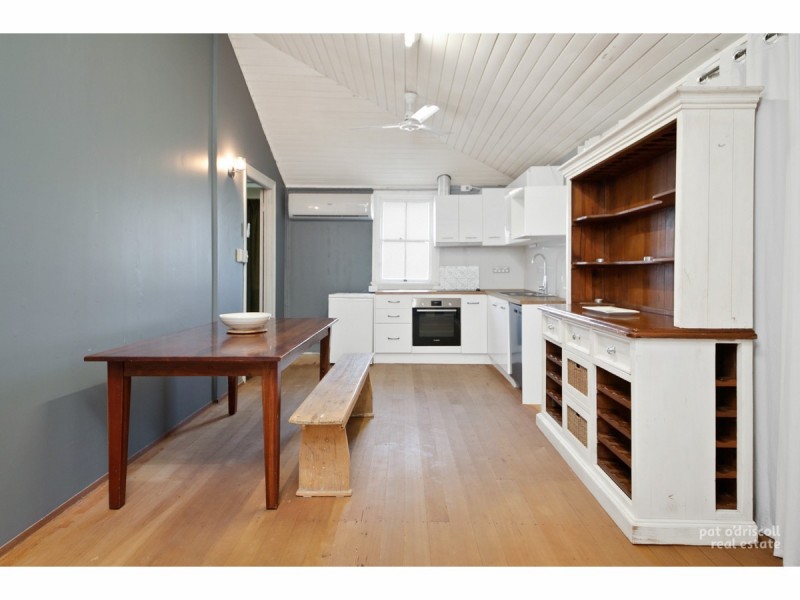52 Kent Street, Rockhampton City QLD 4700