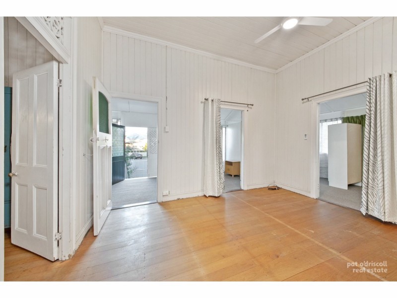 52 Kent Street, Rockhampton City QLD 4700
