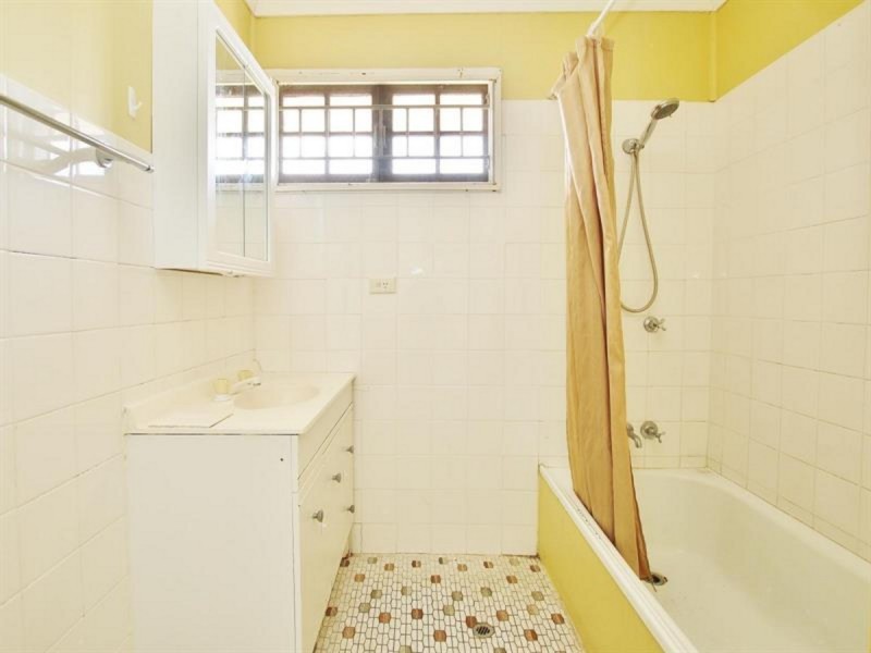 135 Dee Street, Koongal QLD 4701