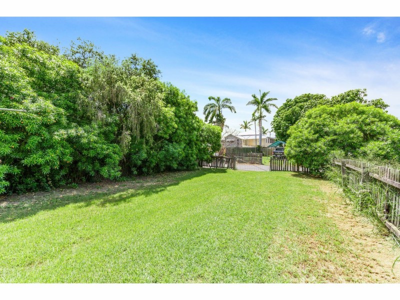 7 Weinholt Street, Allenstown QLD 4700