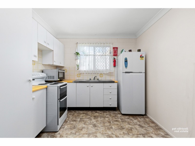 1&2/274 Carlton Street, Kawana QLD 4701