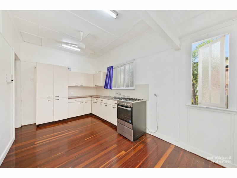 18 Charlotte Street, Wandal QLD 4700