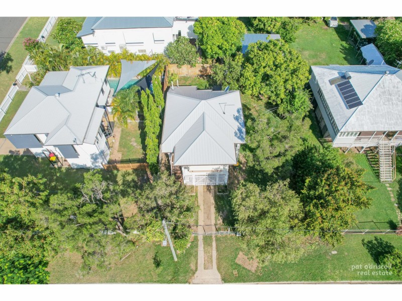18 Charlotte Street, Wandal QLD 4700