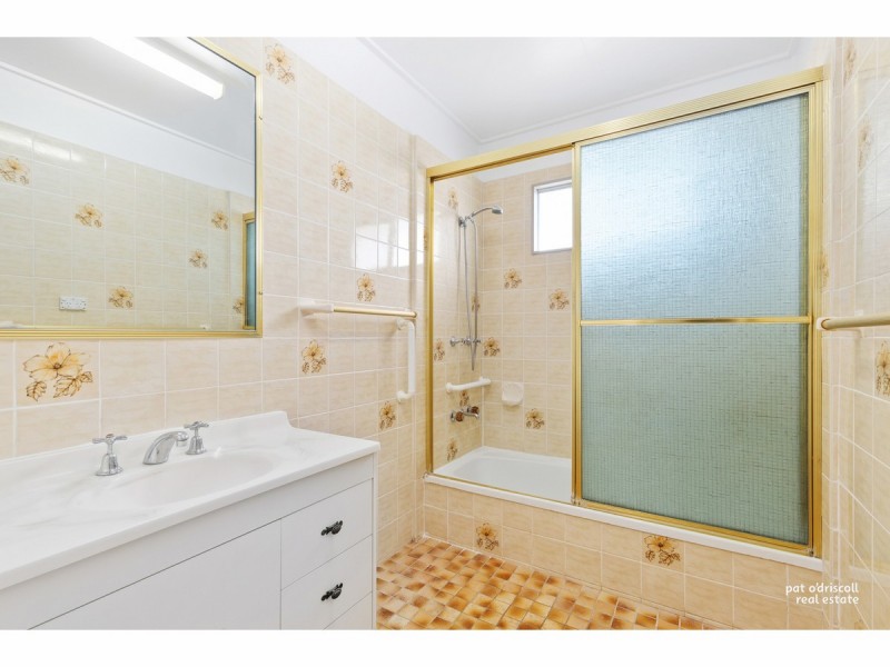 146 Donnollan Street, Berserker QLD 4701