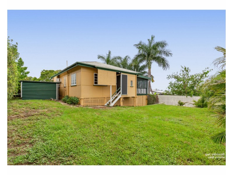 16 Cairns Street, The Range QLD 4700