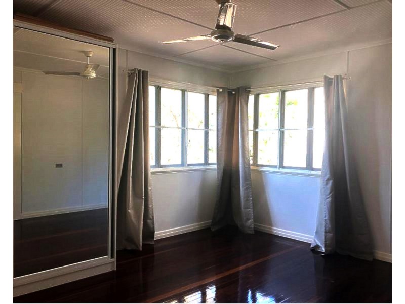 13 Bowen Terrace, The Range QLD 4700