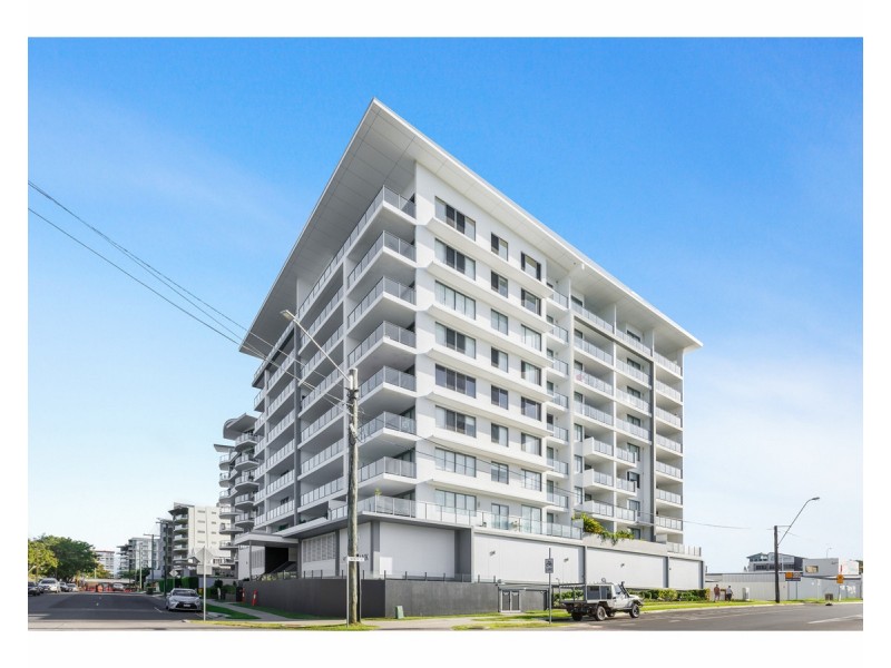 701/2-4 Victoria Parade, Rockhampton City QLD 4700