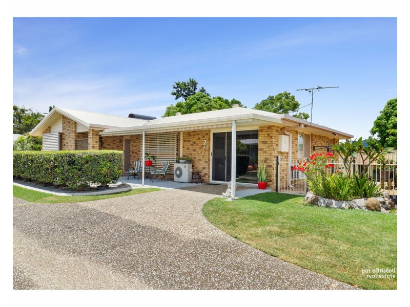 2/17 Bernard Street, Berserker QLD 4701