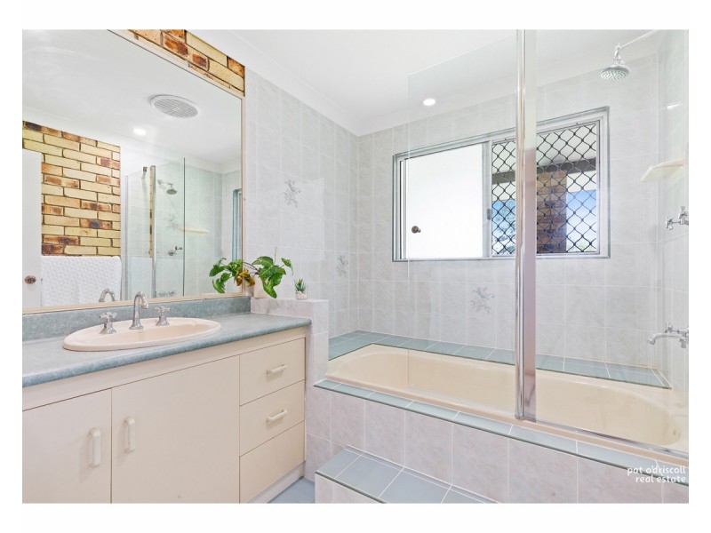 31 Gremalis Drive, Parkhurst QLD 4702