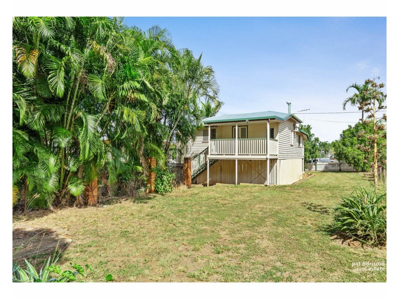 8 Spencer Street, The Range QLD 4700