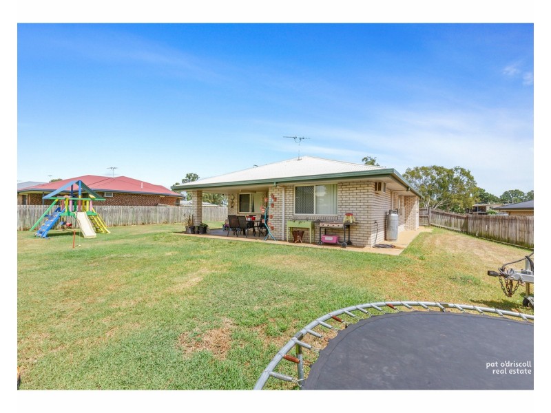 3 Seonaid Place, Gracemere QLD 4702