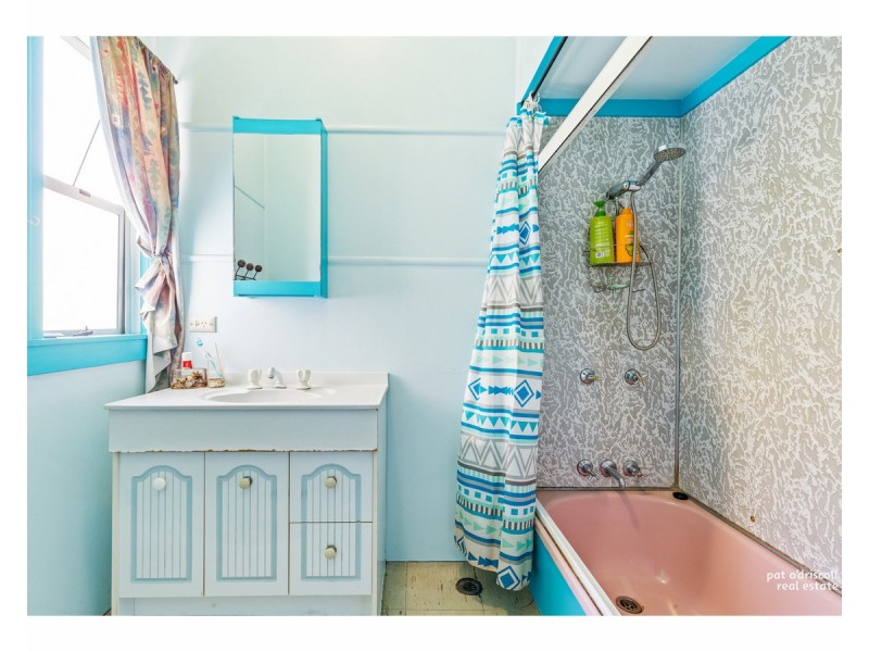 27 McKelligett Street, Wandal QLD 4700