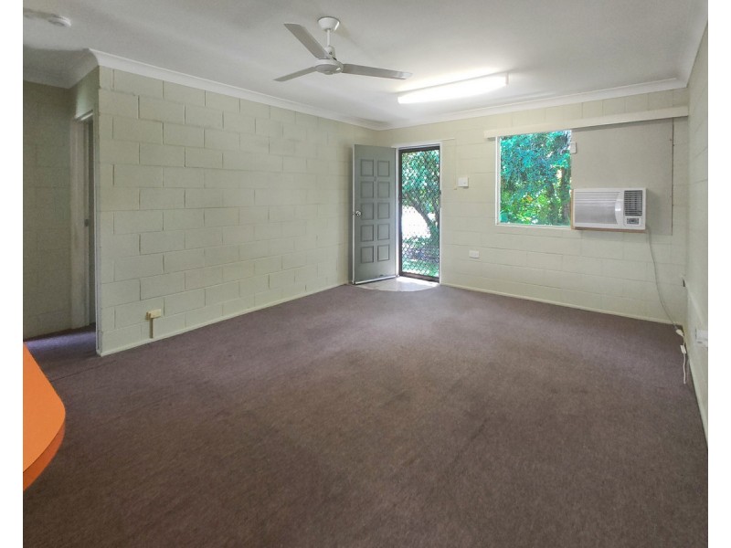 2/72 Leamington Street, Berserker QLD 4701
